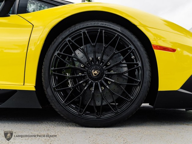 Lamborghini Aventador