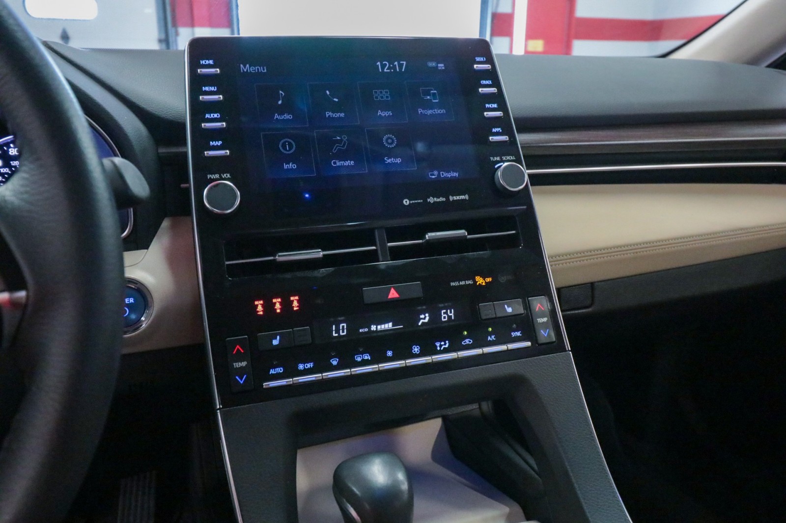 Used Car 2021 Toyota Avalon  Hybrid Xle For Sale Under $30,000 In Austin, Texas