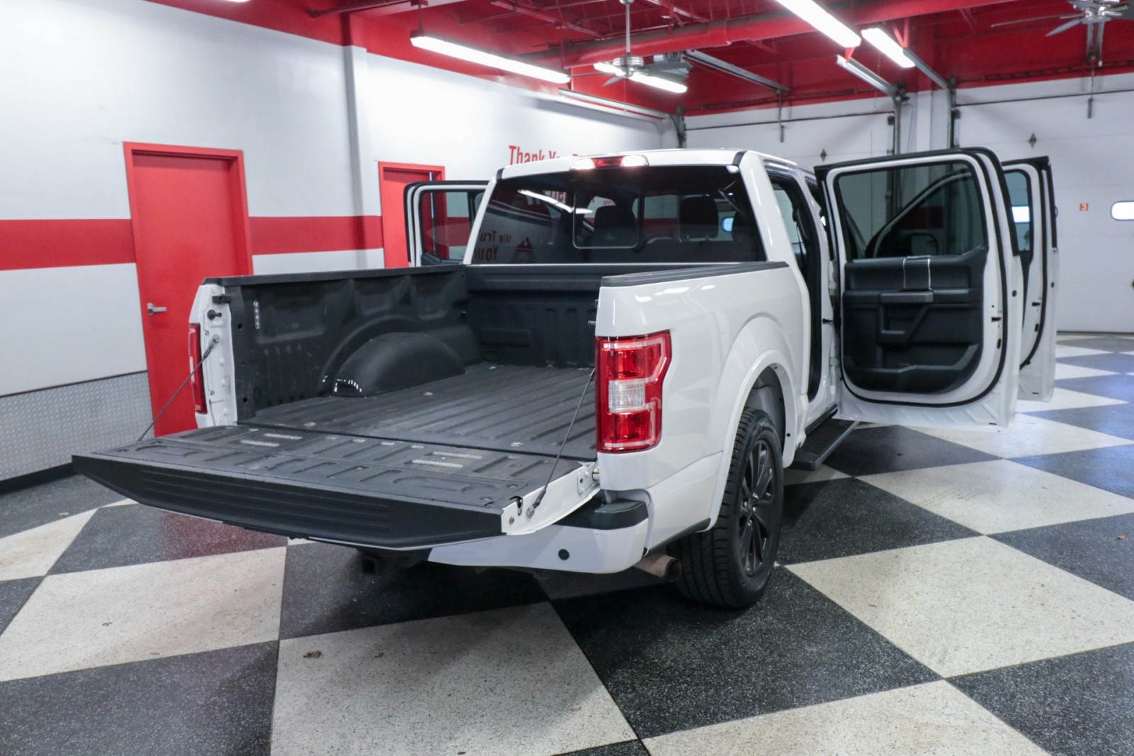 Used Car 2020 Ford F-150  Xlt For Sale Under $25,000 In Austin, Texas