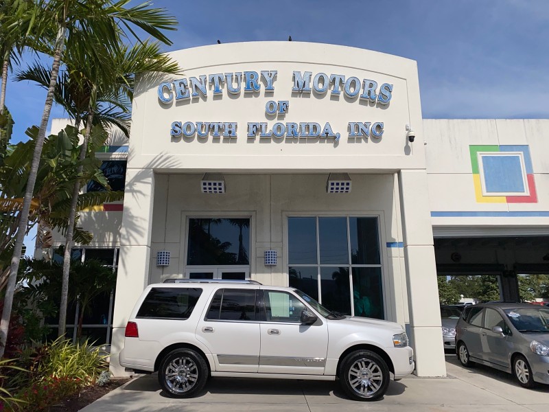 2010 Lincoln Navigator 4WD SUNROOF LOW MILES 31,209 in , 
