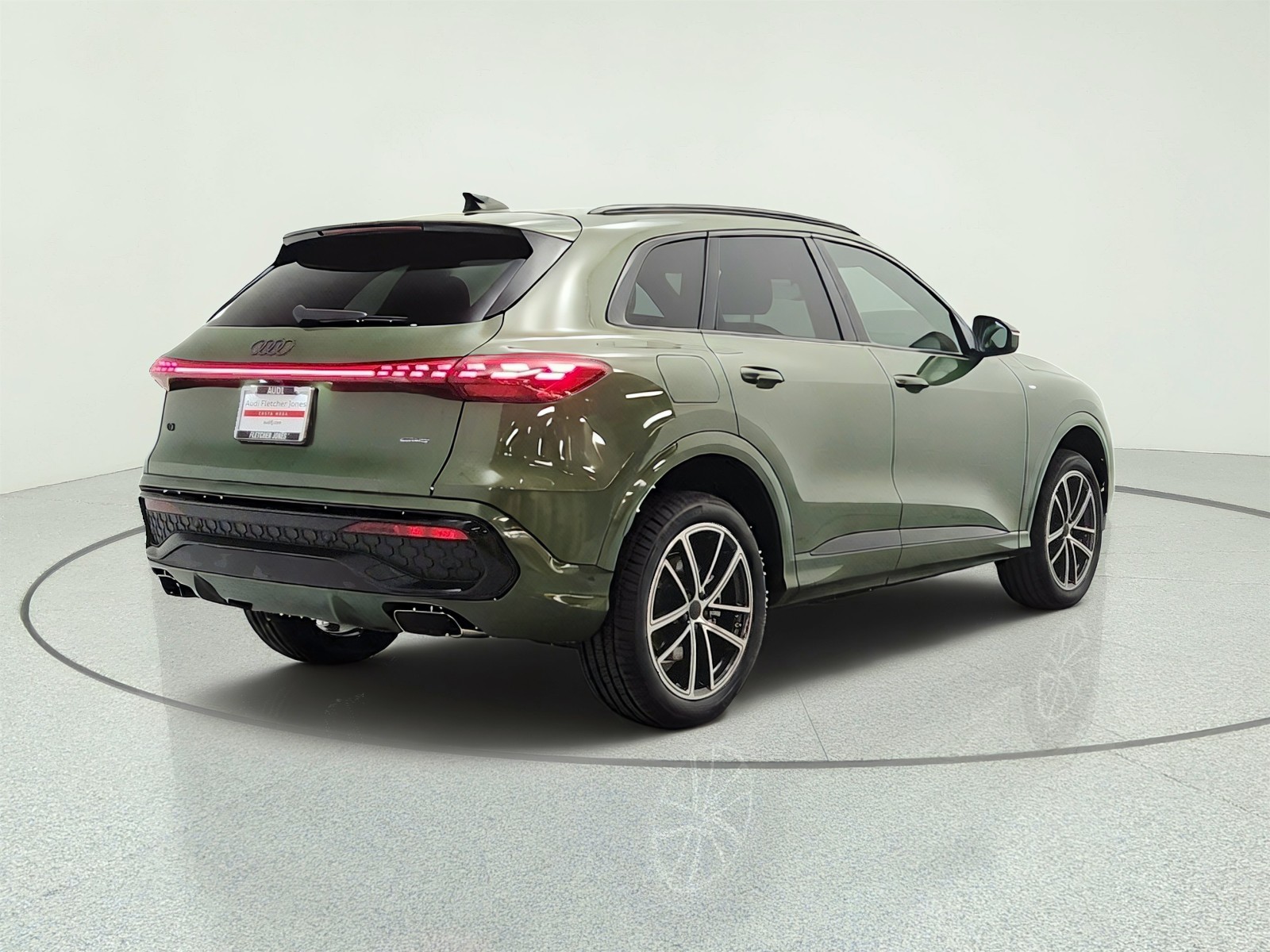 New 2026 District Green Metallic Audi Premium Plus 2.0 TFSI quattro image 5