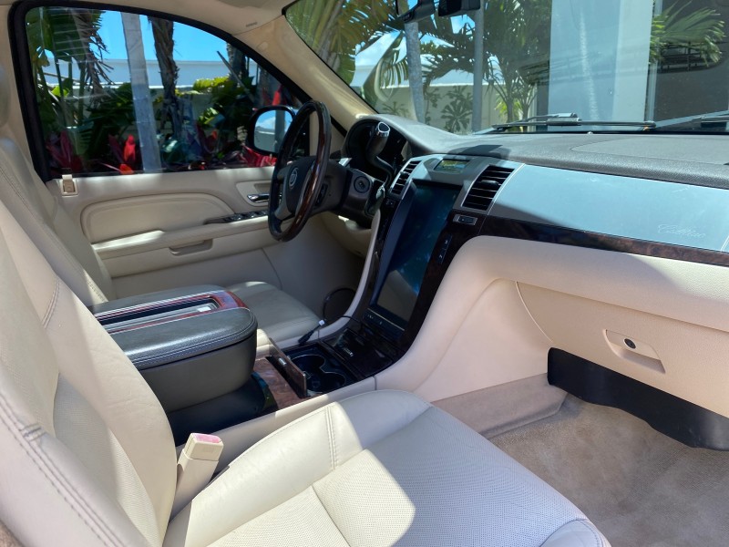 2007 Cadillac Escalade ESV SUNROOF AWD LOW MILES 47,118 in , 
