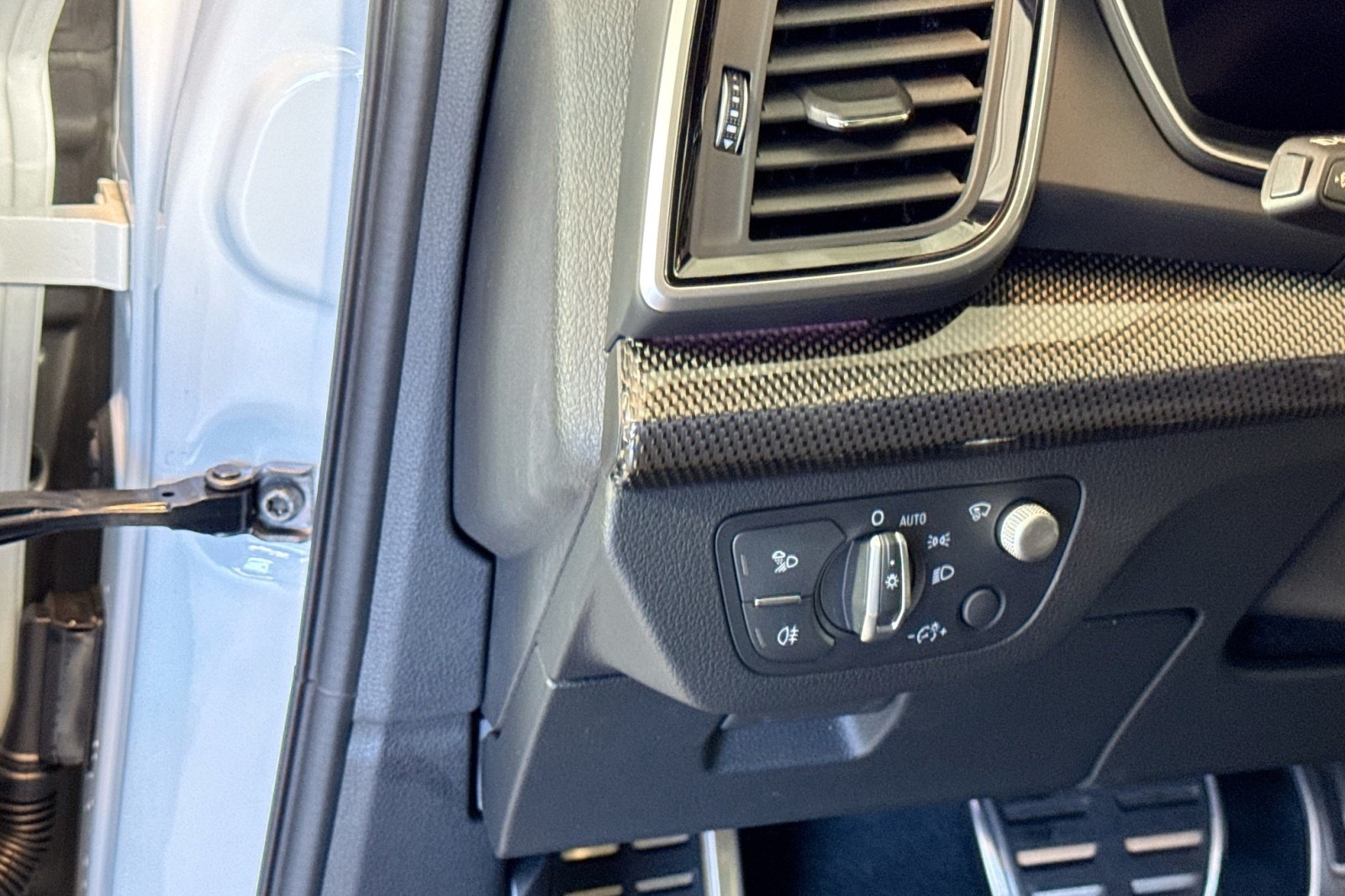 Used 2025 Glacier White Metallic Audi Prestige image 10