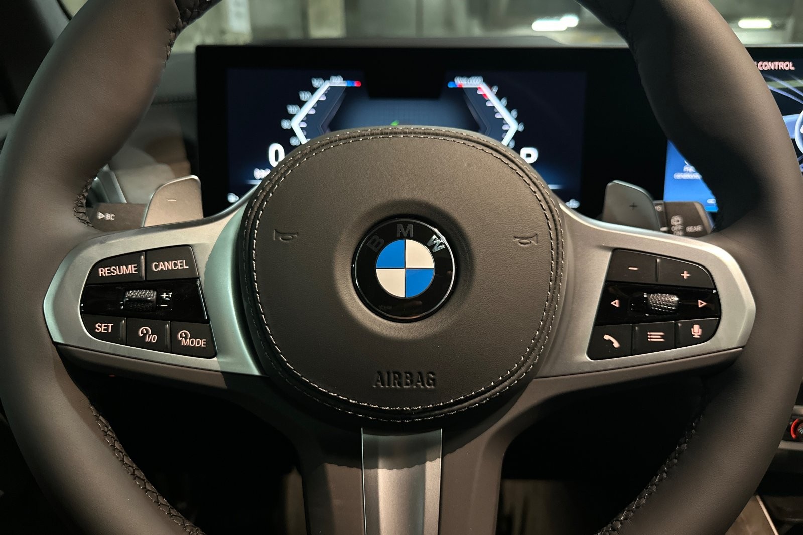 New 2026 Tanzanite Blue II Metallic BMW sDrive40i image 23