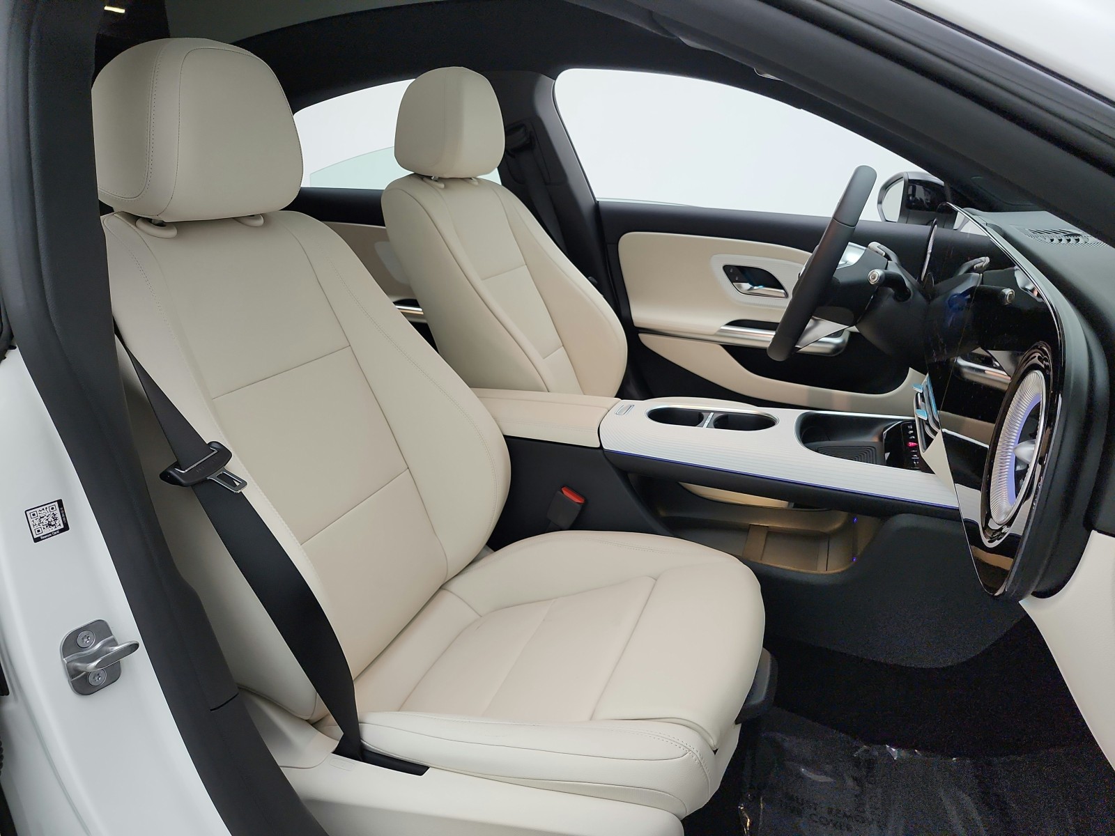 New 2027 Polar White Mercedes-Benz CLA 220 Hybrid FWD image 14