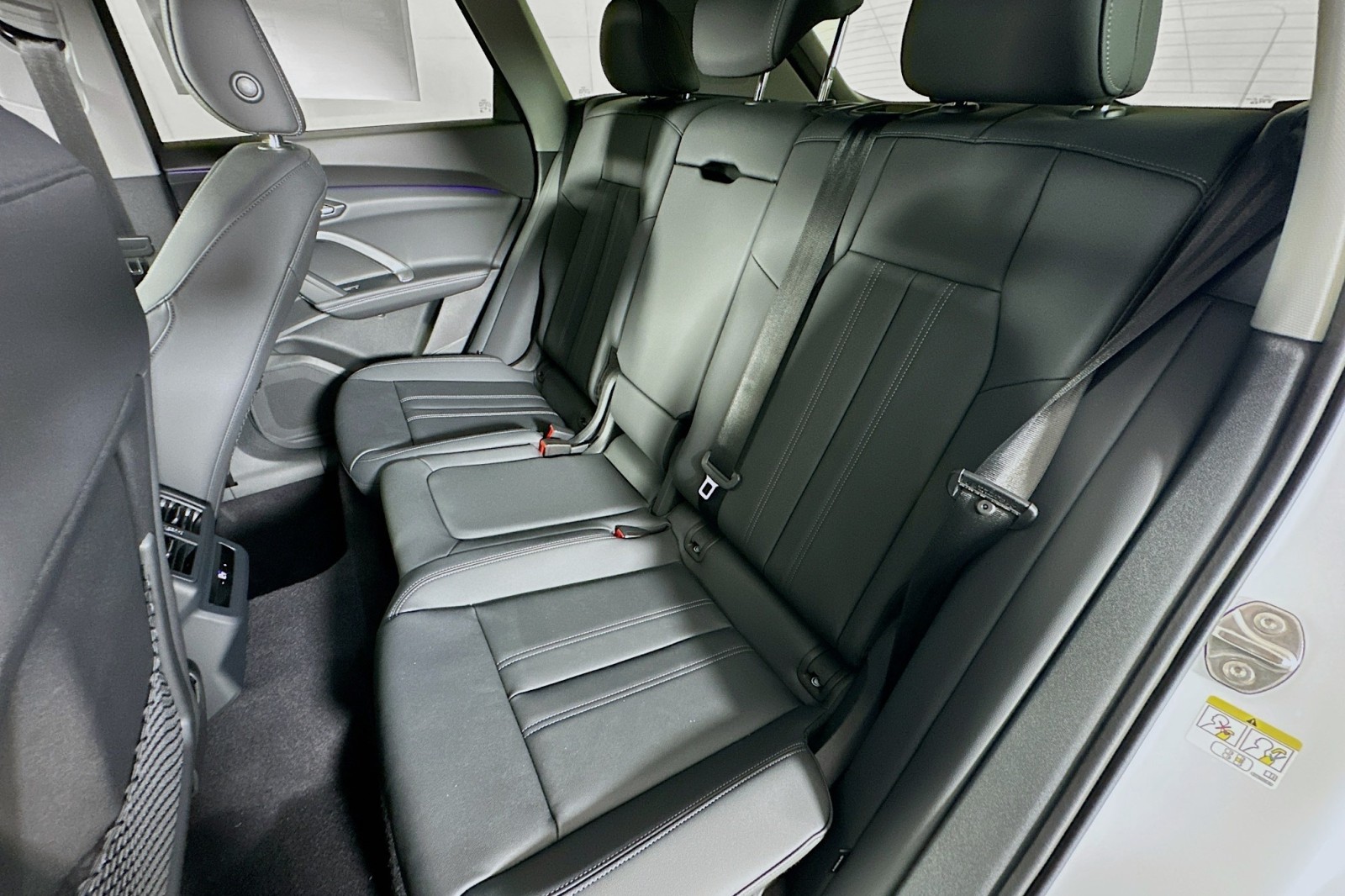 New 2026 Glacier White Metallic Audi Premium image 9