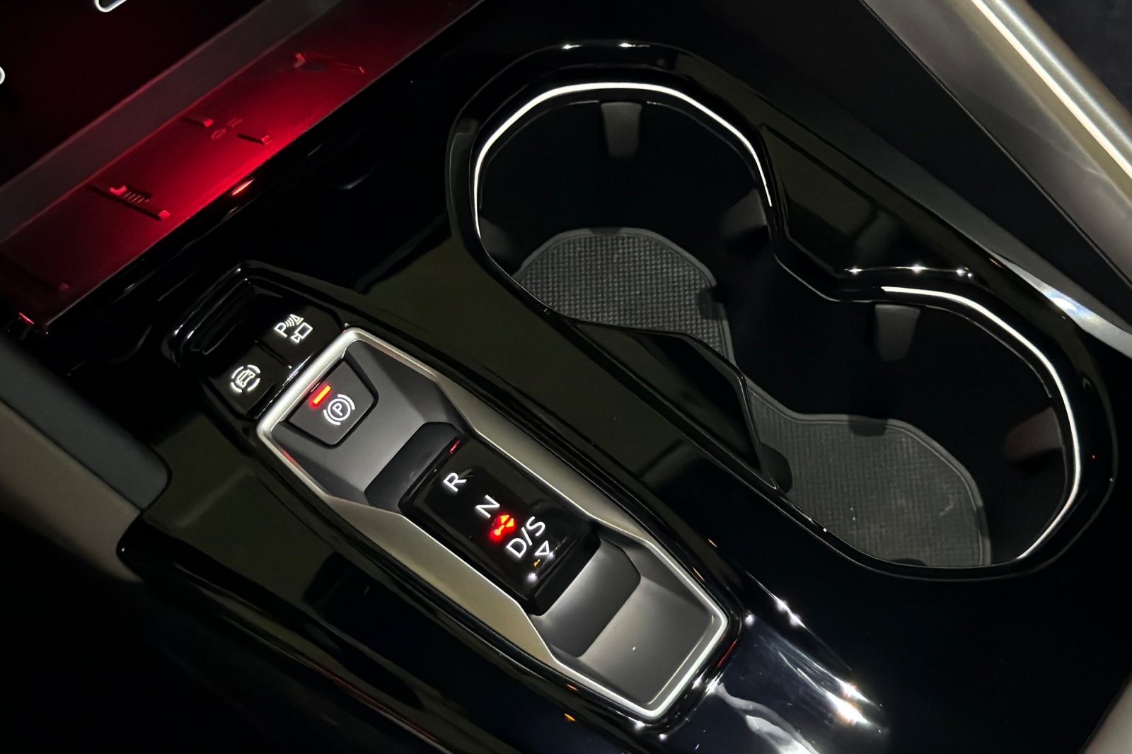 New 2026 District Green Metallic Audi Premium 2.0 TFSI quattro image 21