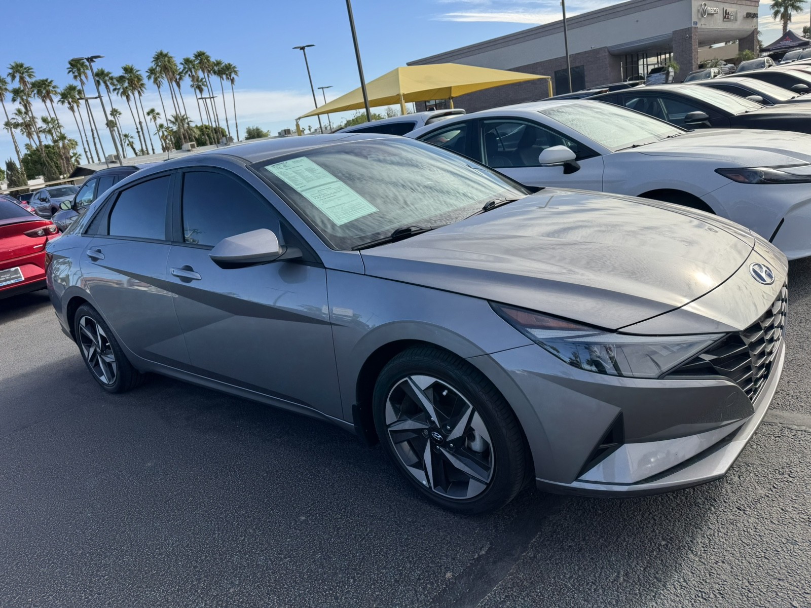 View vehicle photo 3