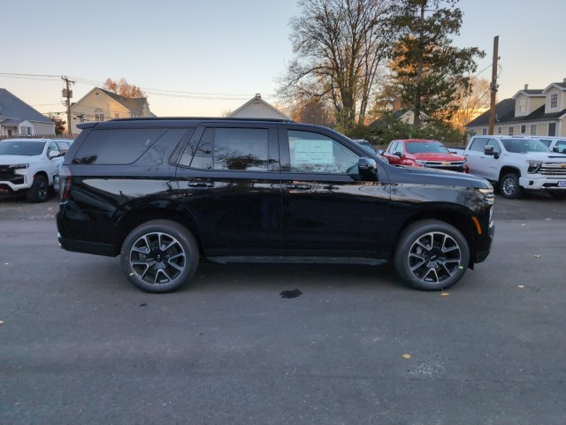 2025 Chevrolet Tahoe RST 4