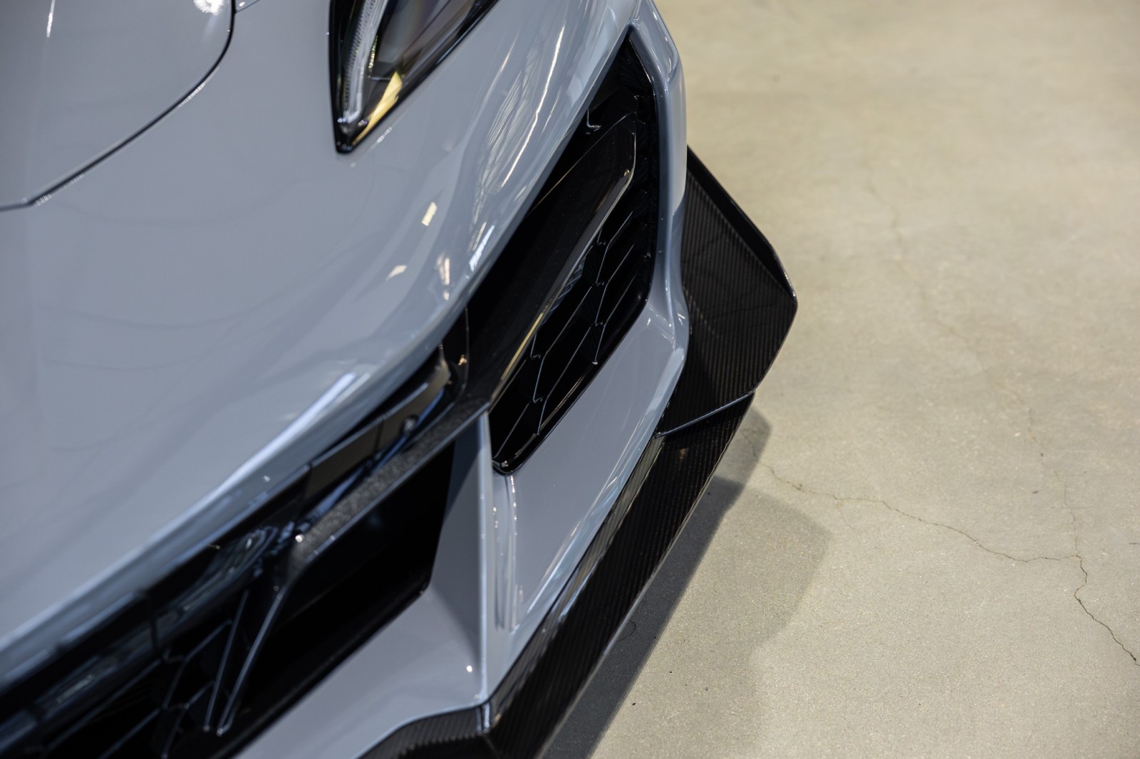 Used Car 2024 Chevrolet Corvette  3lz - Carbon Fiber Aero Package - Sea Wolf Gray Tricoat Paint - One Owner For Sale Under $130,000 In Boerne, Texas
