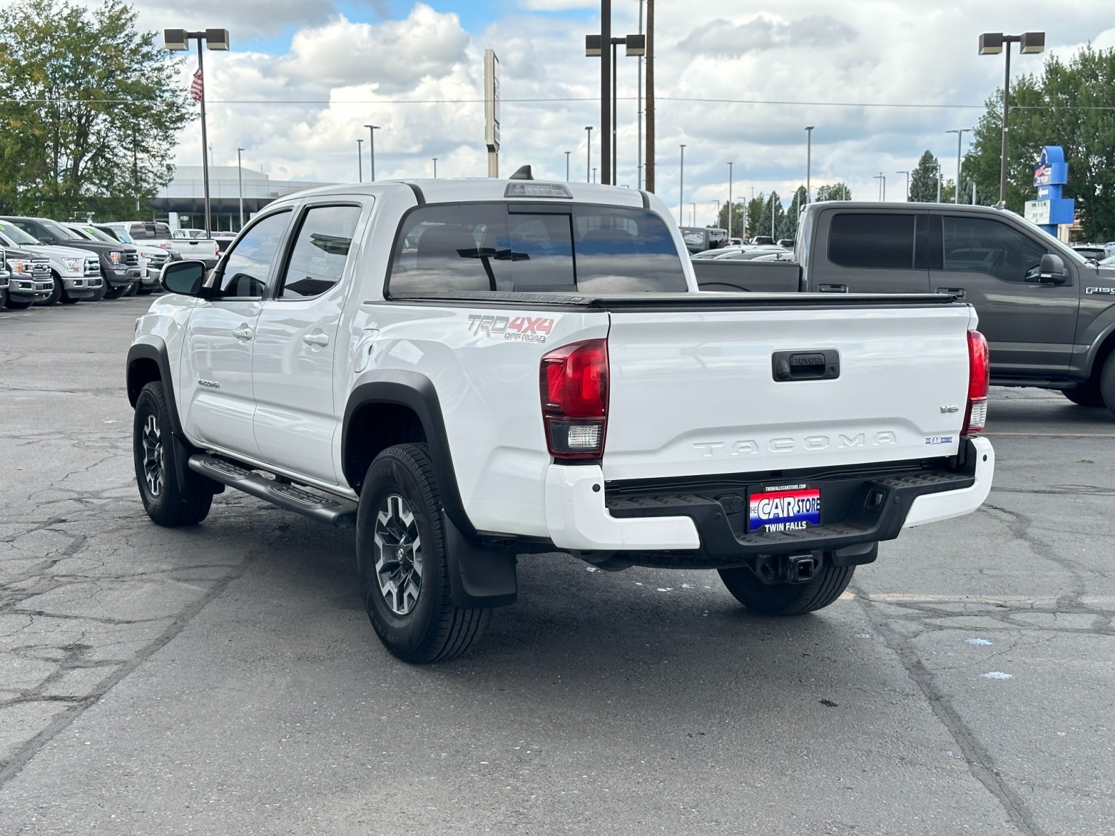 2018 Toyota Tacoma TRD Off Road 12