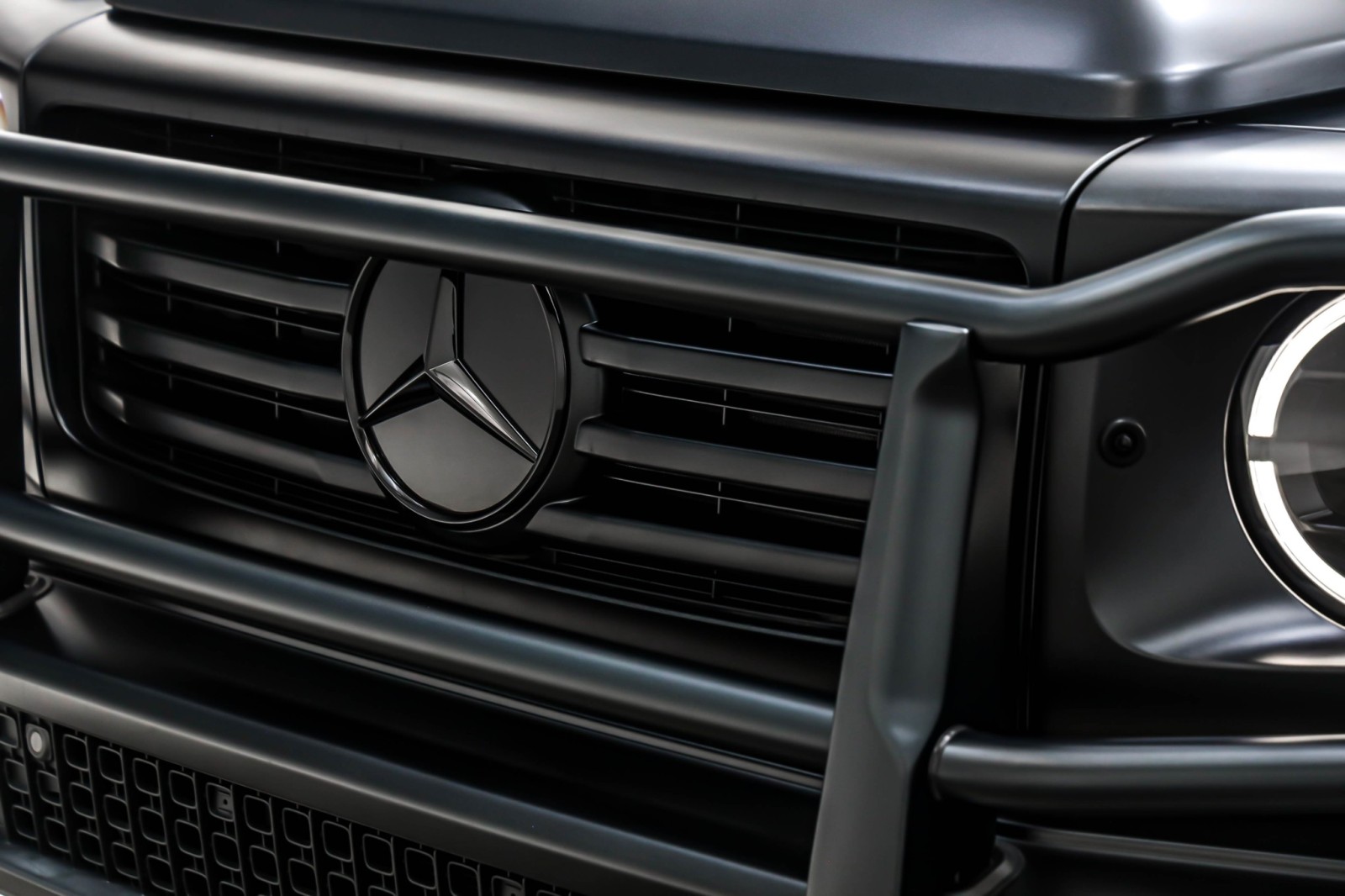 Used 2025 MANUFAKTUR Night Black magno Mercedes-Benz G 550 SUV image 13