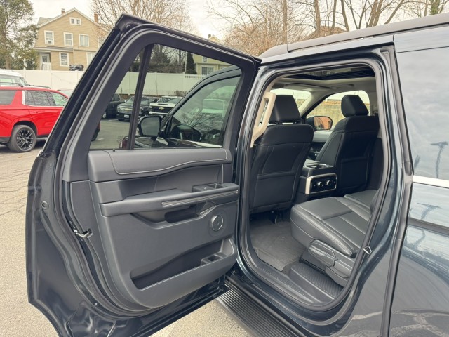 2024 Ford Expedition XLT Special Edition Pkg with Sunroof 27