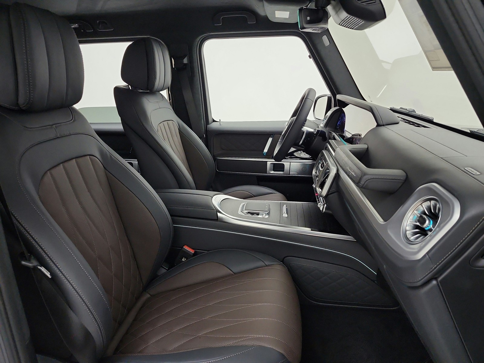 New 2027 Obsidian Black Metallic Mercedes-Benz G 580e SUV image 14