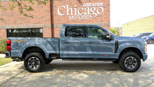 2023 Ford Super Duty F-250 SRW LARIAT 9