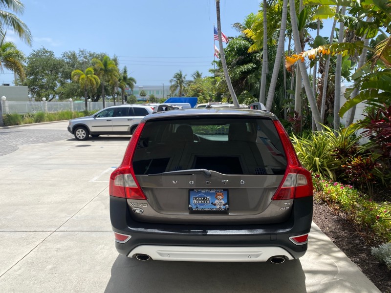 2009 Volvo XC70 3.0T AWD WAGON LOW MILES 78683 in , 