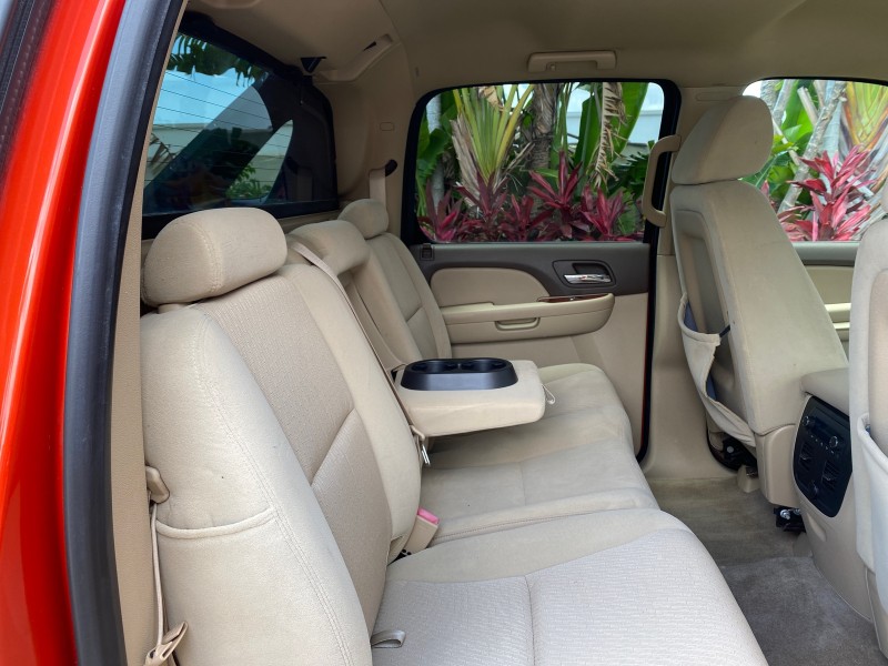 2009 Chevrolet Avalanche LT PU LOW MILES 58,696 in ,