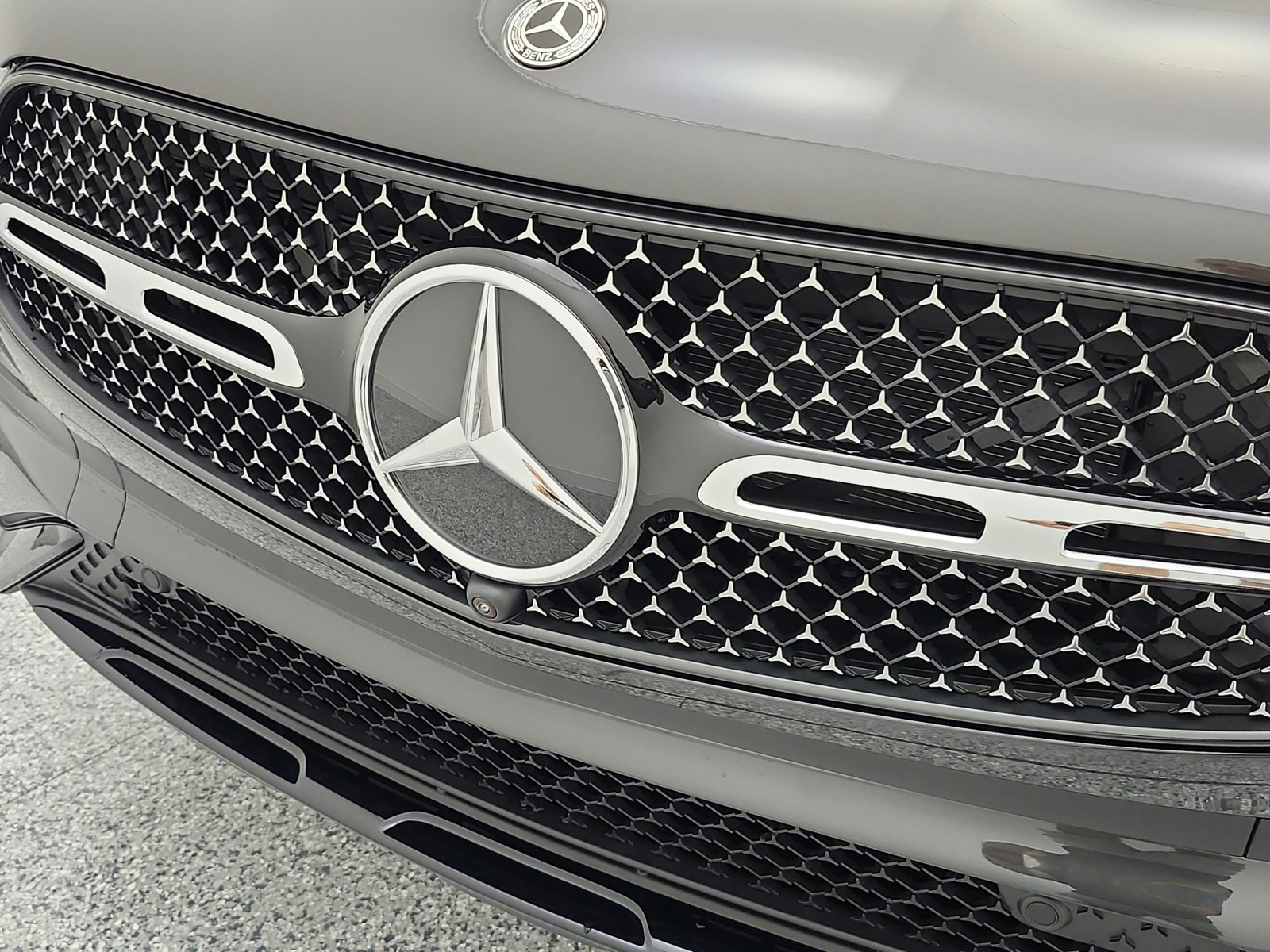 New 2026 Graphite Grey Metallic Mercedes-Benz GLC 300 image 13