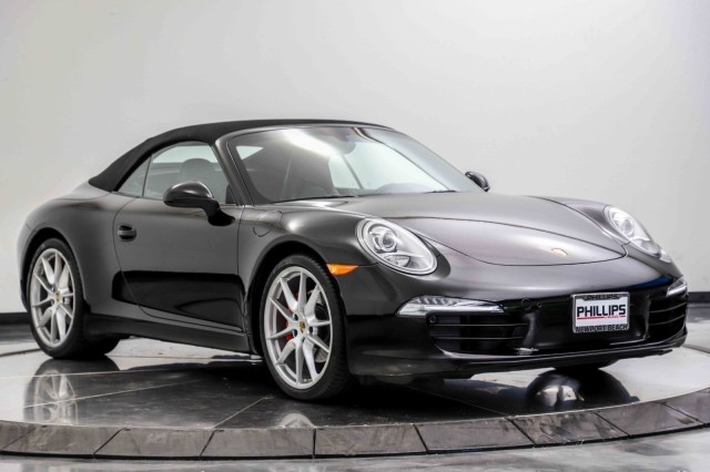 2015 Porsche 911 Carrera 15