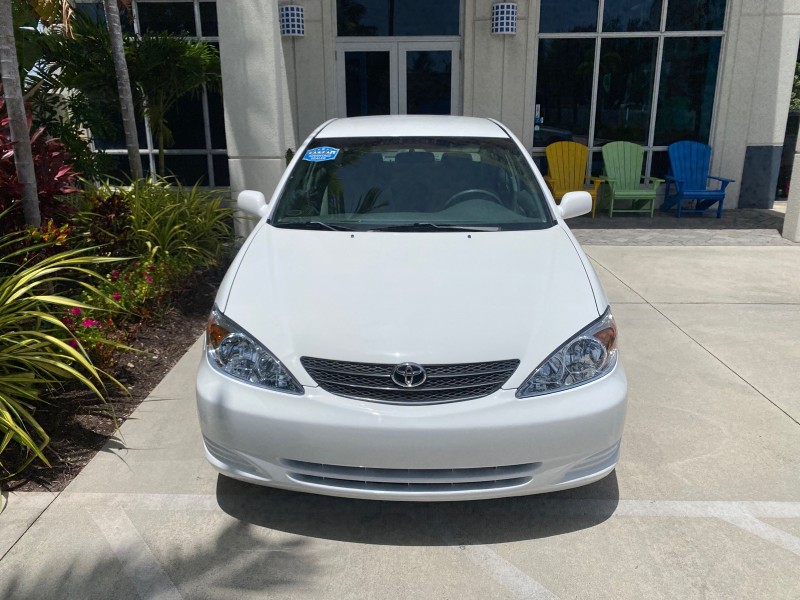 2003 Toyota Camry LE LOW MILES 61,005 in , 