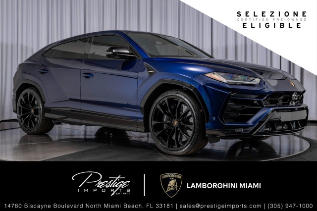 /2022 Lamborghini Urus