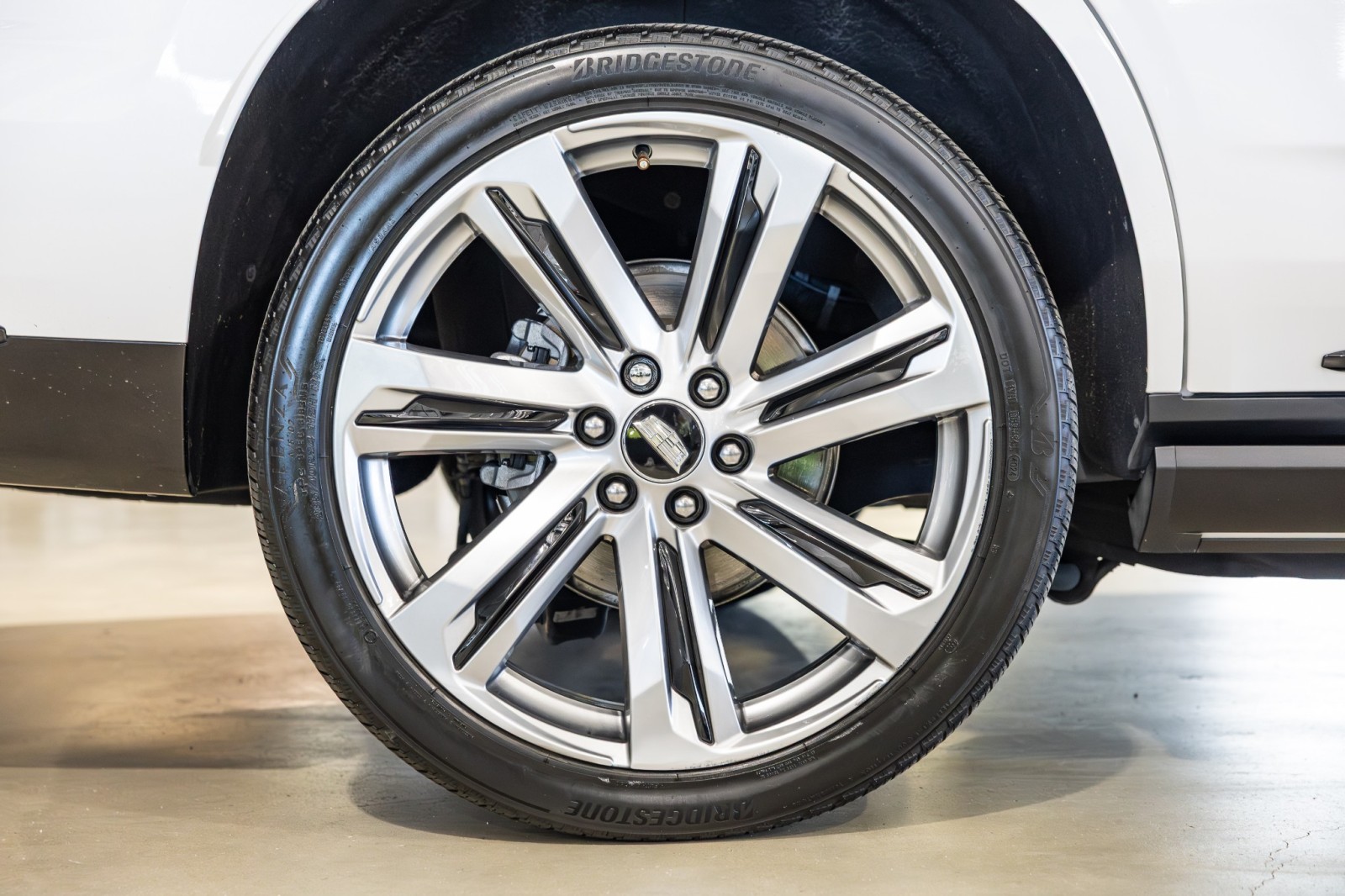 Used Car 2025 Cadillac Escalade  4wd Sport Platinum - 24 Inch Wheels - Crystal White Paint For Sale Under $120,000 In Boerne, Texas