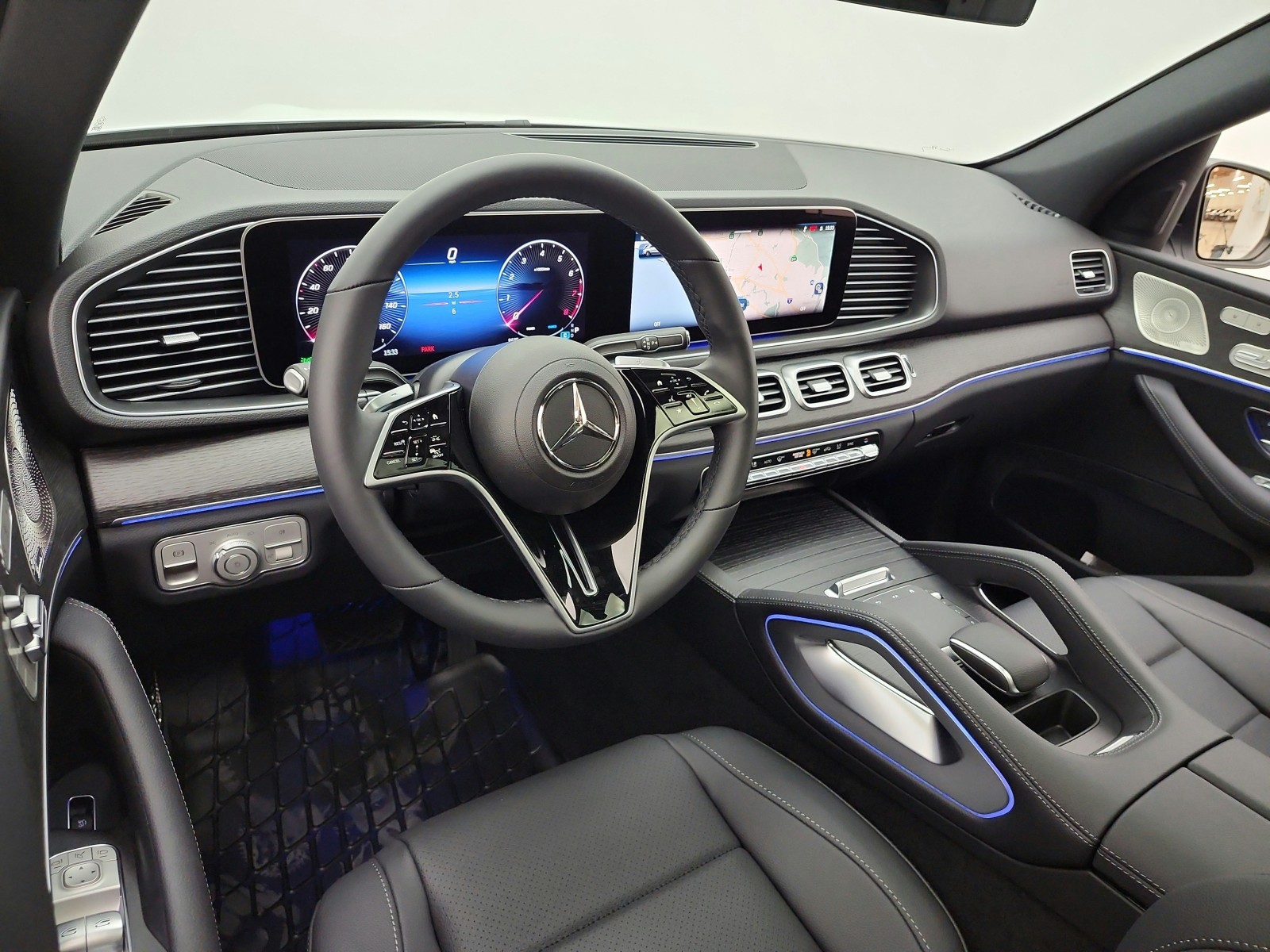 New 2026 MANUFAKTUR Moonlight White magno Mercedes-Benz GLE 450 4MATIC® SUV image 9