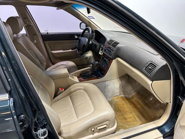 1993 Acura Legend LS in , 