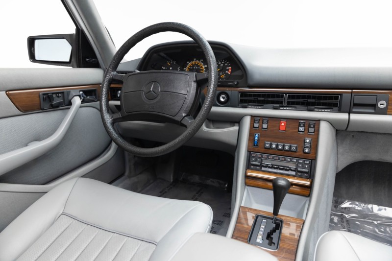 1986 Mercedes-Benz 420-Class 420 SEL in , 