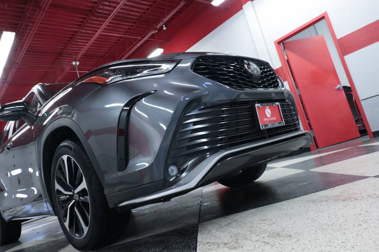 Used Car 2022 Toyota Highlander  Xse For Sale Under $35,000 In Austin, Texas