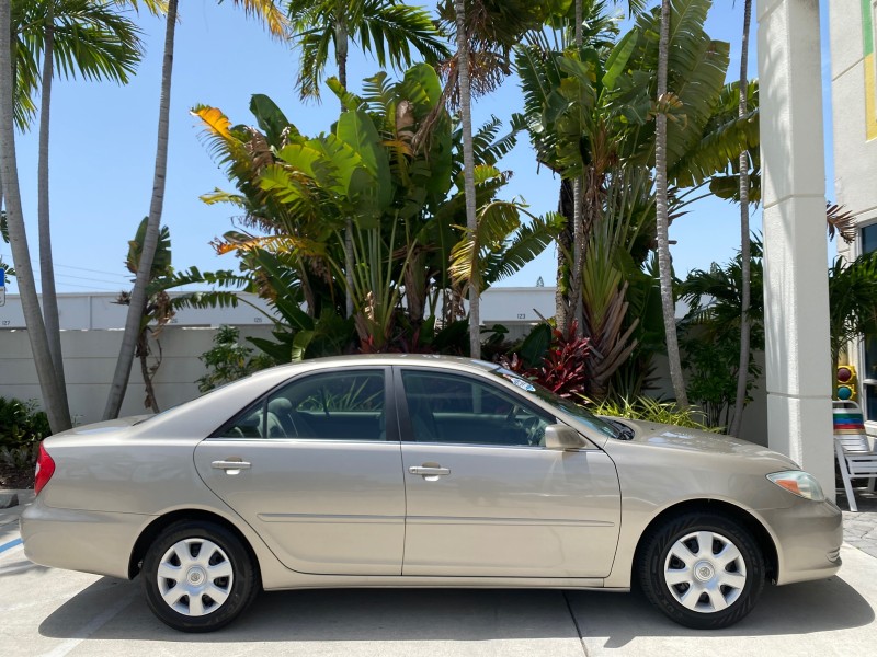 2004 Toyota Camry LE LOW MILES 58,925 1 OWNER in , 