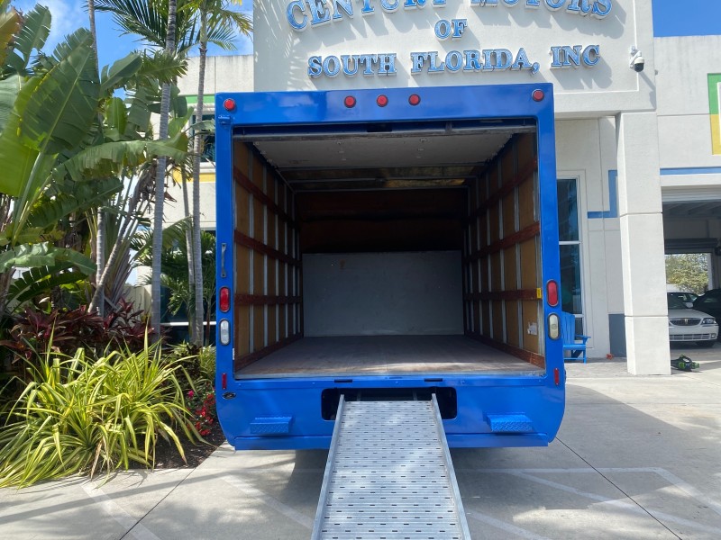 2006 Ford Econoline Commercial Cutaway LOW MILES 27,641 1 OWNER in , 