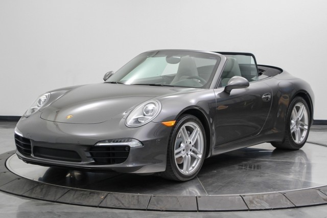 2015 Porsche 911 Carrera 10