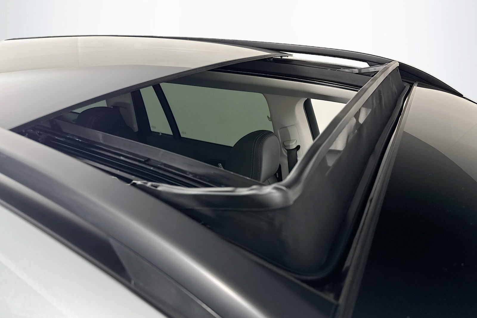 New 2026 Cirrus Silver Metallic Mercedes-Benz GLS 450 4MATIC® SUV image 22