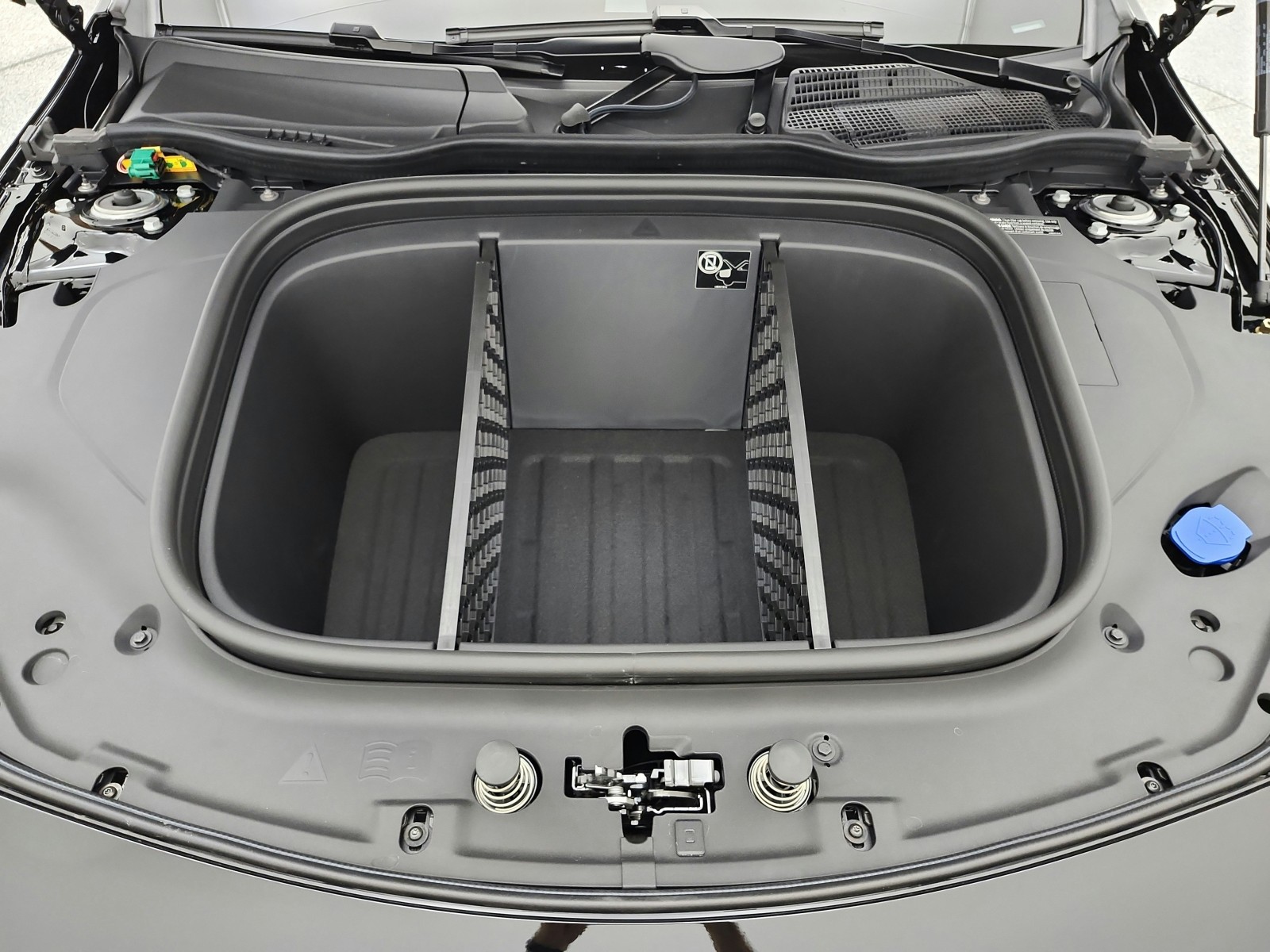 New 2027 Night Black Mercedes-Benz CLA 250+ Electric RWD image 12