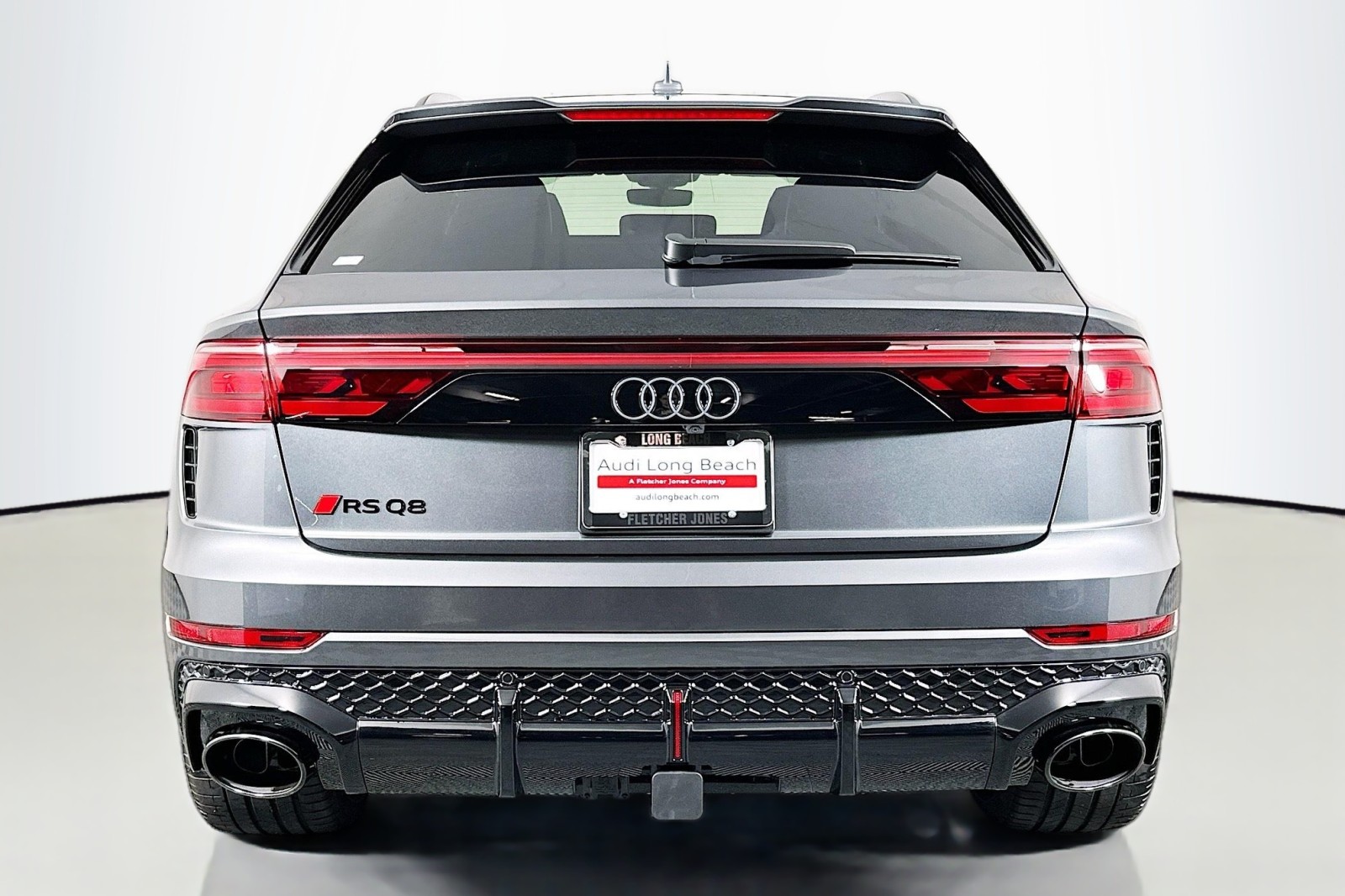 New 2026 Daytona Gray Pearl Effect Audi performance image 3