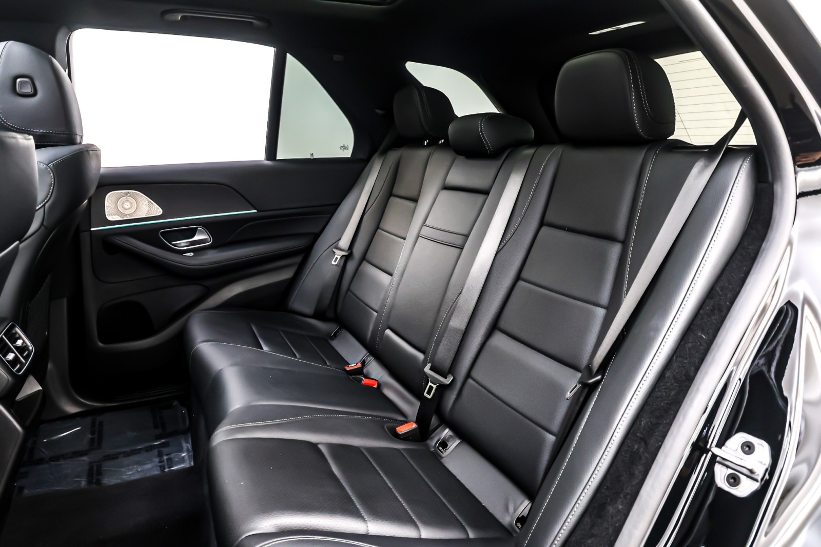 Certified Used 2023 Black Mercedes-Benz GLE 350 SUV image 10
