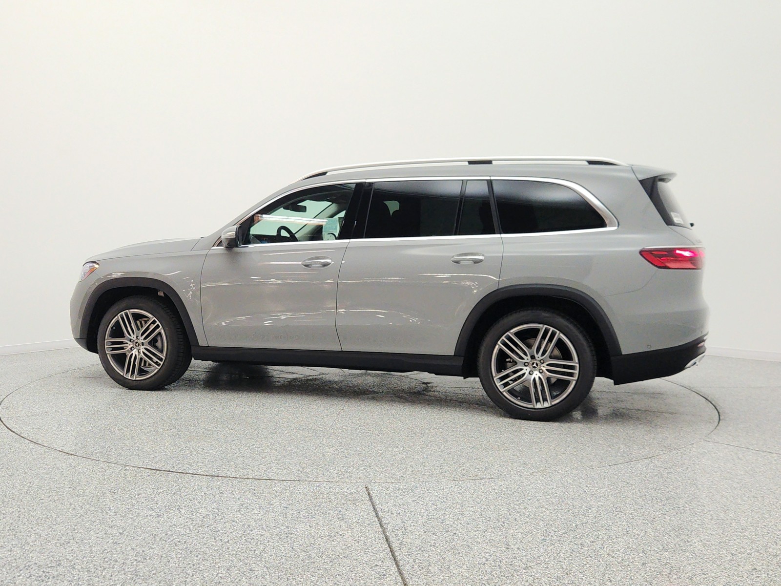 New 2026 MANUFAKTUR Alpine Grey Mercedes-Benz GLS 450 4MATIC® SUV image 8