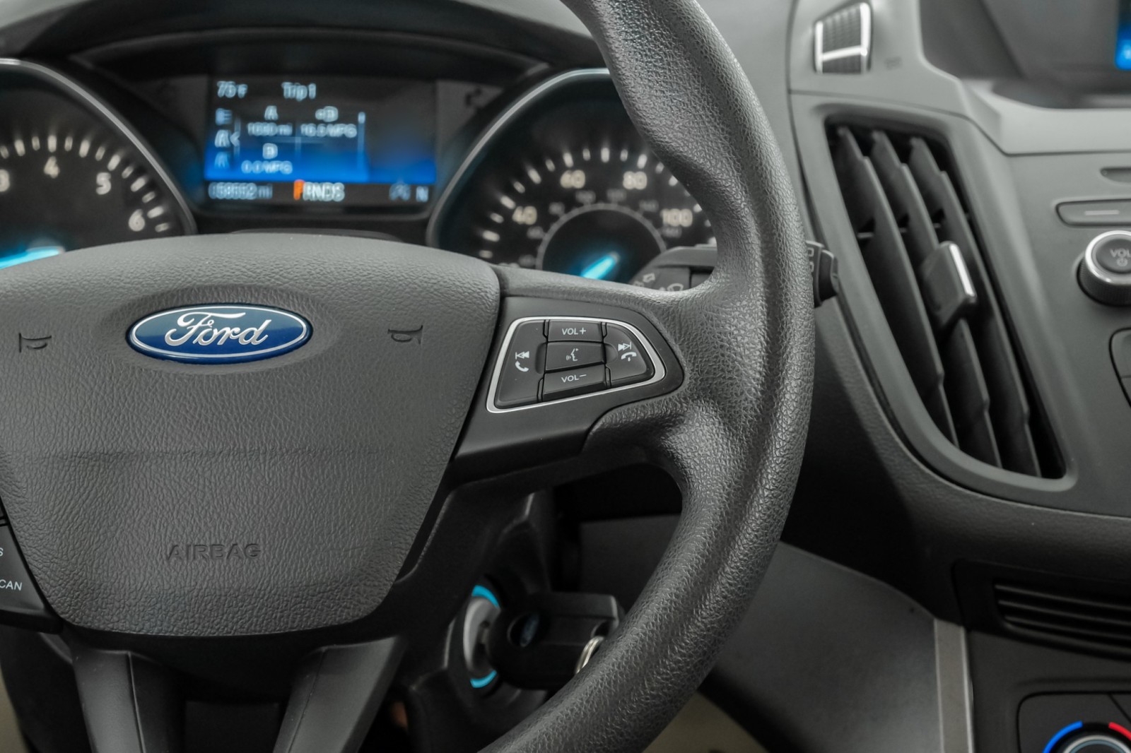 2018 Ford Escape SE 4WD AUTOMATIC HEATED SEATS REAR CAMERA BLUETOOT 21