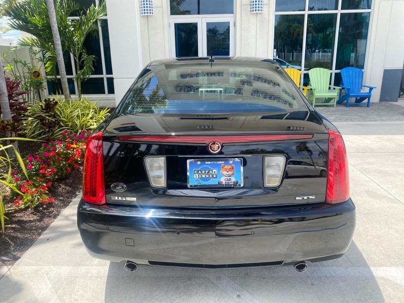 2008 Cadillac STS RWD 1 OWNERLOW MILES 39813 in , 