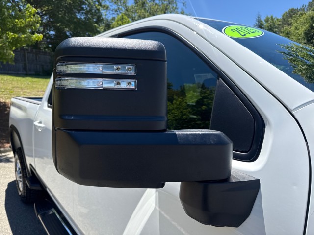 ChevroletSilverado 2500HD12