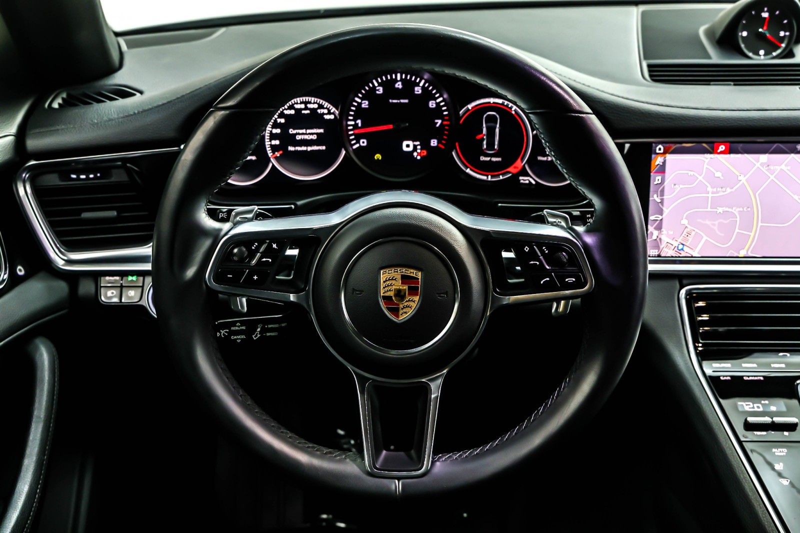 Used 2019 Chalk Porsche  image 17