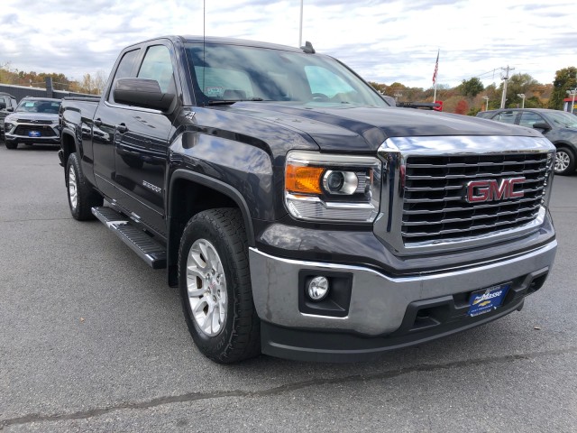 2015 GMC Sierra 1500 SLE 2