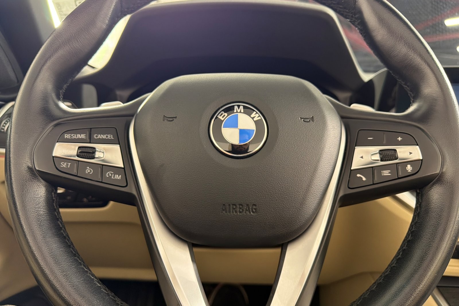 Used 2023 MINERAL WHITE BMW 430i Convertible image 25