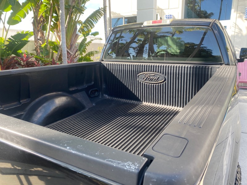 2006 Ford F-150 STX 4 DOOR LOW MILES 92,223 in ,