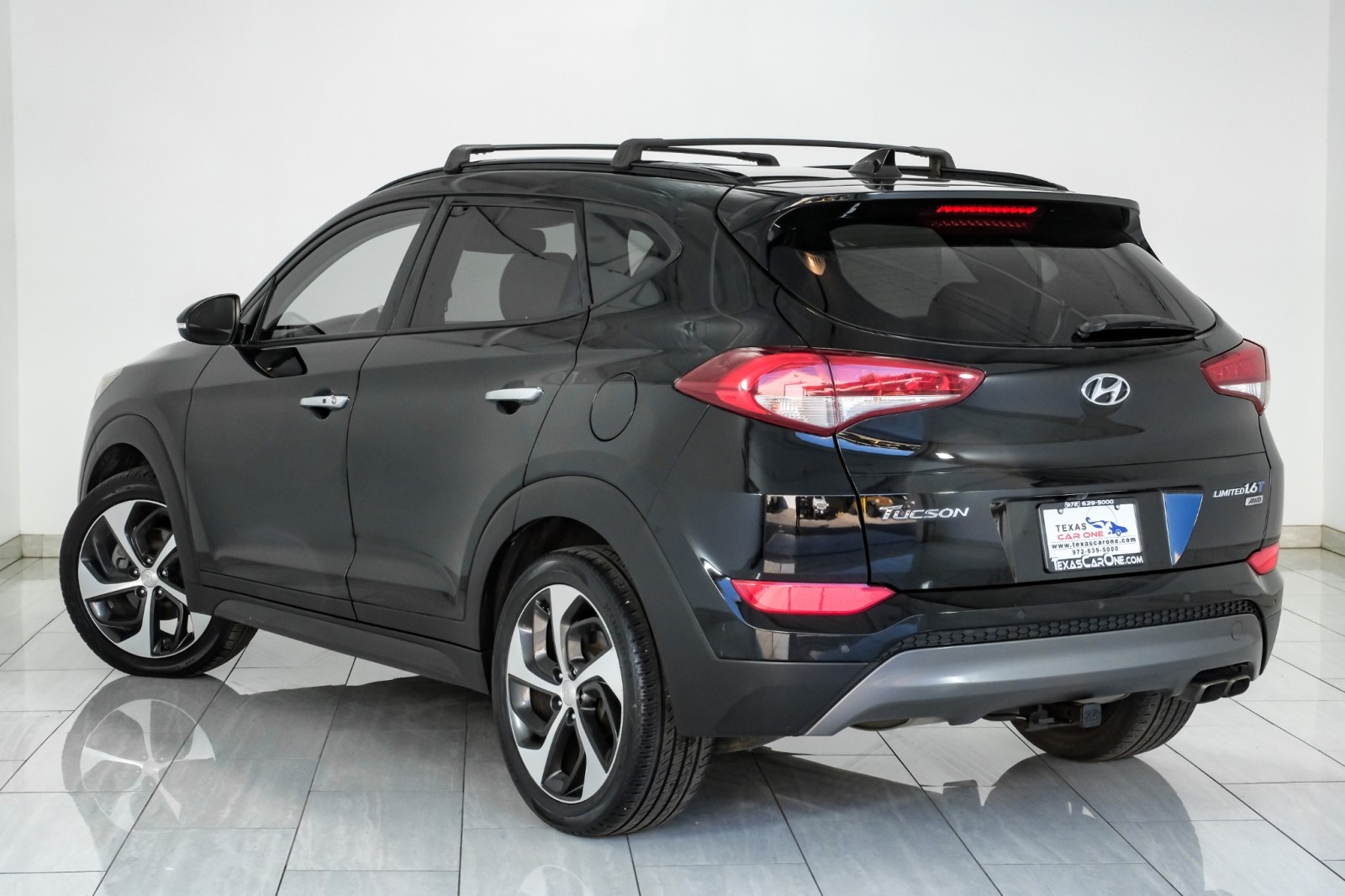 2016 Hyundai Tucson LIMITED AWD ULTIMATE PKG BLIND SPOT ASSIST LANE CH 8