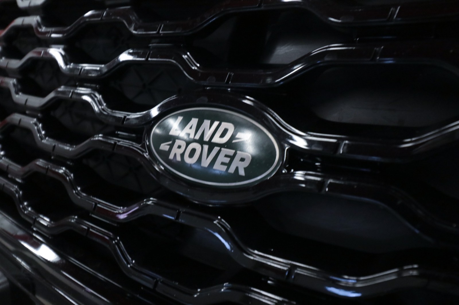 Used Car 2022 Land Rover Range Rover Velar  R-dynamic S For Sale Under $35,000 In Austin, Texas