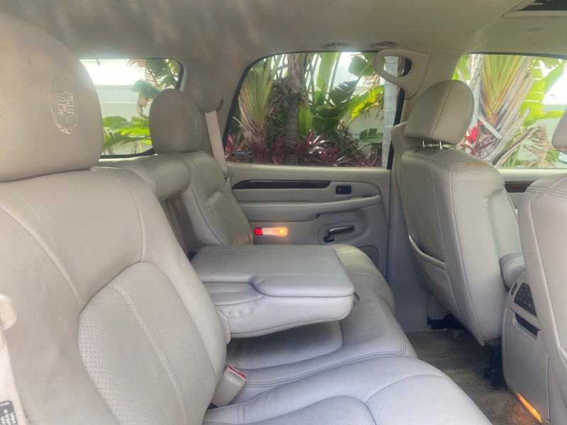 2002 Cadillac Escalade LOW  MILES 67,881 1 OWNER in , 