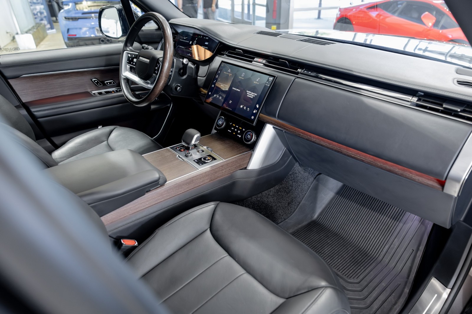 Used Car 2023 Land Rover Range Rover  Autobiography For Sale Under $130,000 In Boerne, Texas