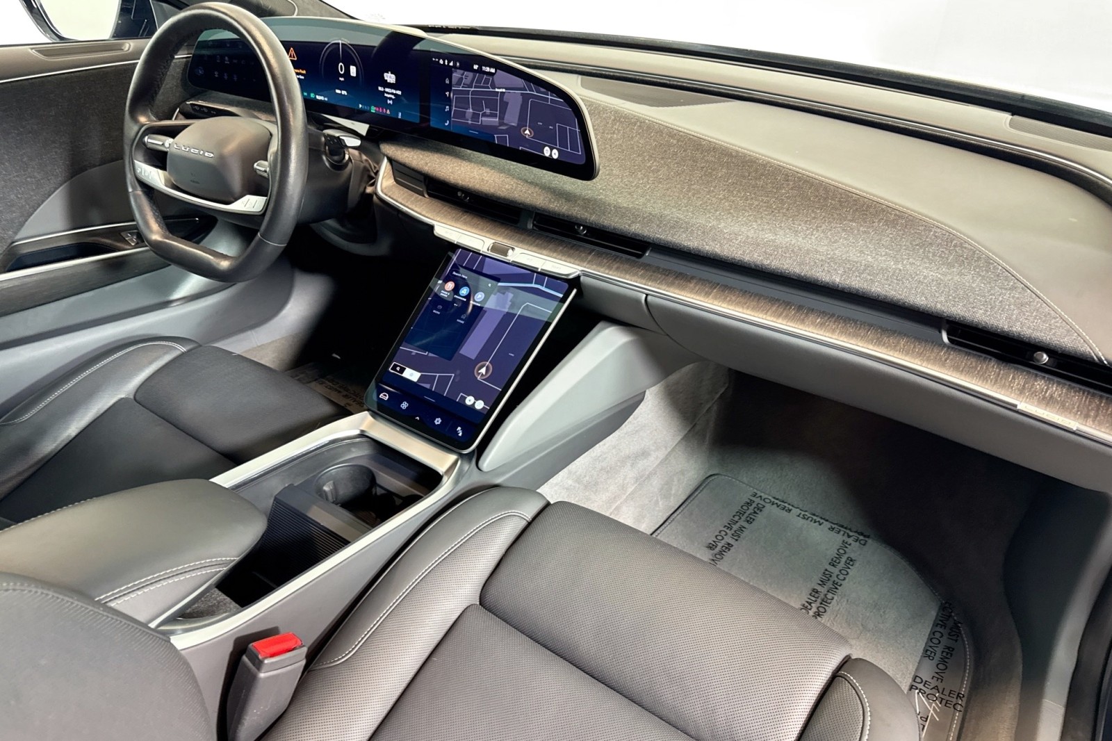 Used 2024 Quantum Grey Metallic Lucid Touring image 28